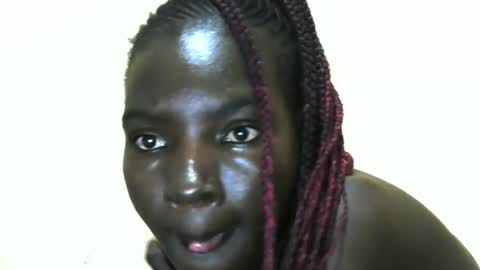 Snapshot of lush_ness chatting on 12.19.24 Lush Ness online show from 12.19.24