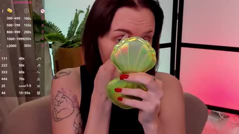 Snapshot of lushcherry chatting on 02.27.26 your sweet Liana online show from 02.27.26