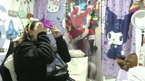 Snapshot of lussyevans_ chatting on 01.09.26 lussyevans_ online show from 01.09.26