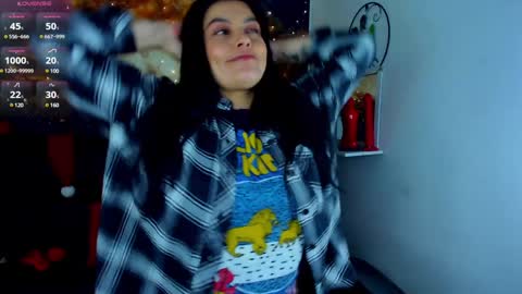 Snapshot of lust_mom chatting on 12.19.24 Angela 3 online show from 12.19.24