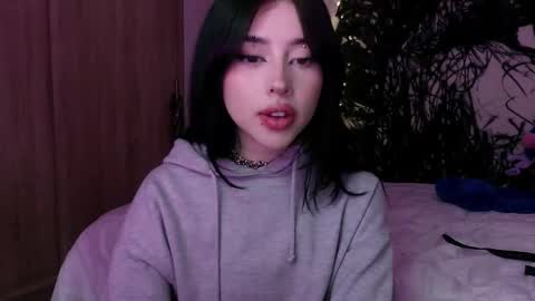 Snapshot of lustful_aprilx chatting on 02.19.25 Valerie April online show from 02.19.25