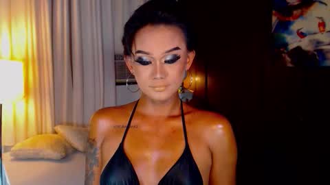 Snapshot of lustfulltrans chatting on 05.06.26 AdriannaFowks online show from 05.06.26