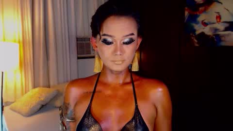 Snapshot of lustfulltrans chatting on 05.12.26 AdriannaFowks online show from 05.12.26