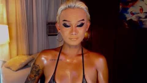 Snapshot of lustfulltrans chatting on 06.05.26 AdriannaFowks online show from 06.05.26