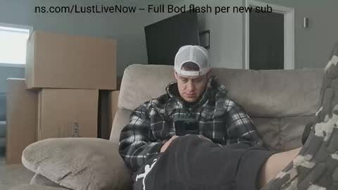 Snapshot of lustlivenow chatting on 02.25.26 GUY --- GIRL online show from 02.25.26