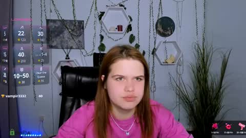 Snapshot of lusy_puff chatting on 12.04.24 lusy_puff online show from 12.04.24