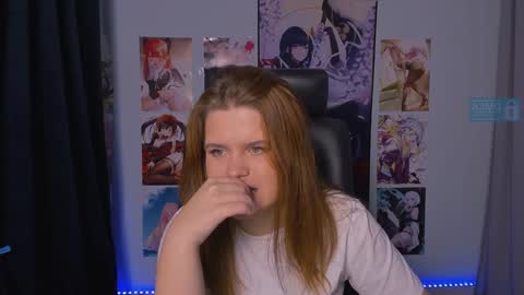 Snapshot of lusy_puff chatting on 12.28.24 lusy_puff online show from 12.28.24