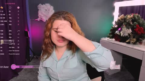 Snapshot of lusy_puff chatting on 01.03.25 lusy_puff online show from 01.03.25