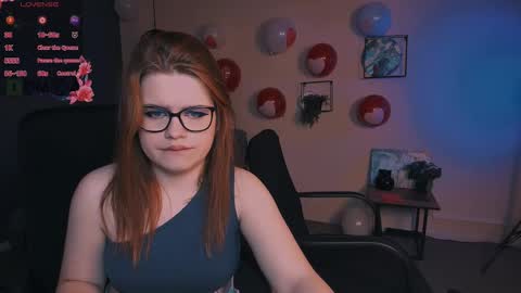 Snapshot of lusy_puff chatting on 02.22.25 lusy_puff online show from 02.22.25