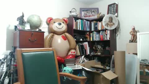 Snapshot of luv2bnakedallthetime chatting on 01.29.25 Tony online show from 01.29.25