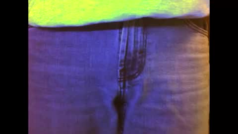 Snapshot of luv2bnakednow chatting on 12.17.24 luv2bnakednow online show from 12.17.24