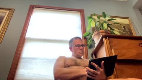 luv2bwatched1966 online show from 11.09.25