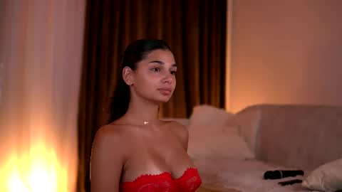 Snapshot of luvcaprice chatting on 07.06.26 Caprice online show from 07.06.26