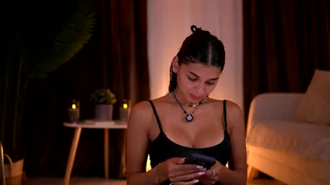 Snapshot of luvcaprice chatting on 07.15.26 Caprice online show from 07.15.26