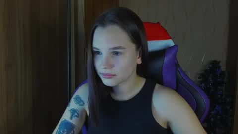 Snapshot of luvmeeow chatting on 12.28.24 Ann online show from 12.28.24