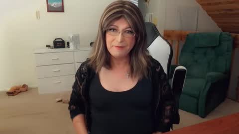 Britney online show from 09.11.25