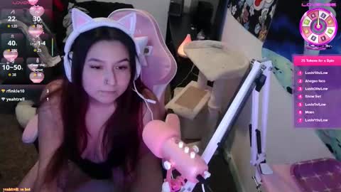 Snapshot of luvvespie chatting on 01.14.26 luvvespie online show from 01.14.26