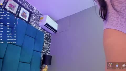 lux_bitchx online show from 10.21.25