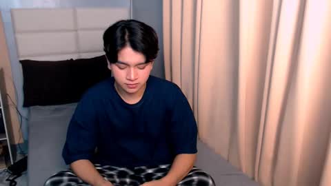 queen lux online show from 03.08.25