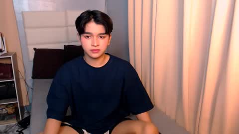 queen lux online show from 03.09.25