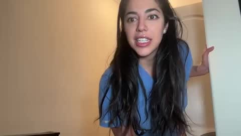 luxcher22 online show from 01.04.25