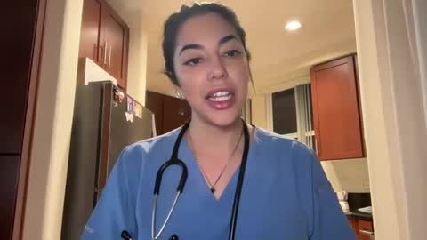 luxcher22 online show from 02.05.25