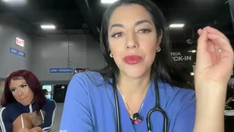 luxcher22 online show from 10.26.25