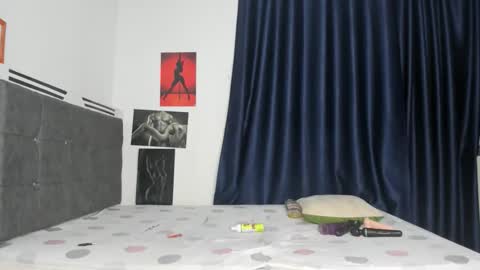 luxedollxoxoo online show from 03.17.26