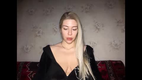 LuxSonyaStar online show from 01.19.26