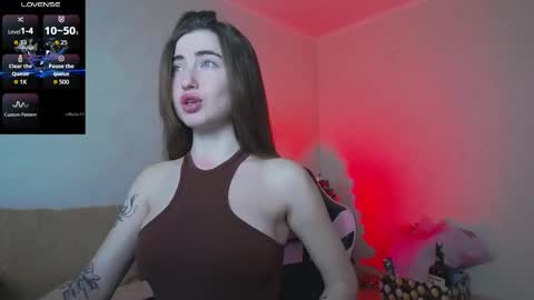 Snapshot of luxuryalma18 chatting on 02.01.26 Alma online show from 02.01.26