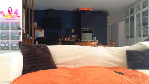 Snapshot of luxymin chatting on 09.29.25 Luxymin online show from 09.29.25