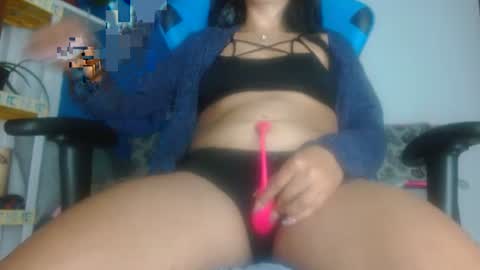 Snapshot of luzzy_cam chatting on 06.14.26 luzzy I hope your visit and that we manage to get very hot online show from 06.14.26