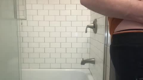 lvguynextdoor440656 online show from 03.15.26