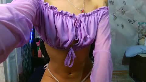 Call me Lia  online show from 02.13.25