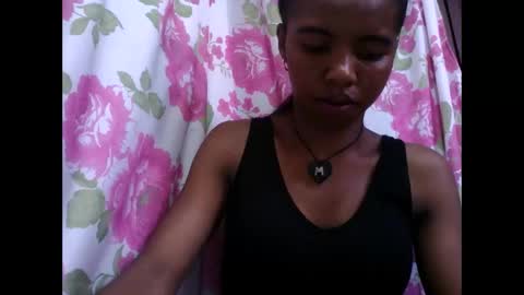 Snapshot of lydialarin chatting on 10.22.25 Lydiah online show from 10.22.25