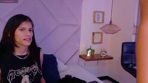 Snapshot of lydon_y_eva chatting on 07.16.26 Lydon and Eva online show from 07.16.26