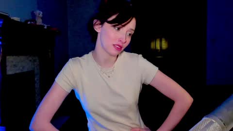 LylacDoll online show from 01.06.25