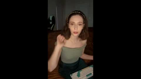 Snapshot of lylacdoll chatting on 05.02.26 LylacDoll online show from 05.02.26