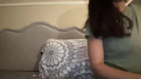 Olivia online show from 03.19.26