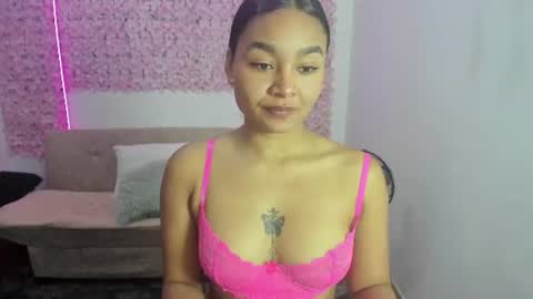 Snapshot of lynda_bonnie chatting on 06.23.26 lynda_bonnie online show from 06.23.26