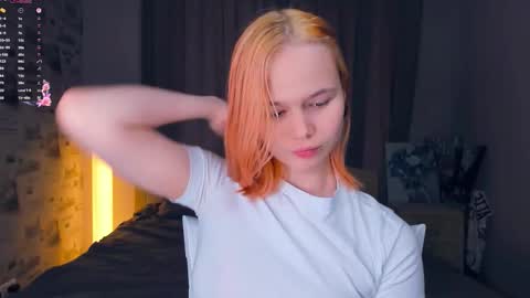 Cozy Lynns room online show from 02.08.26