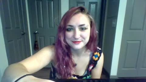 Snapshot of lynnkitten69000 chatting on 06.25.26 Lynn online show from 06.25.26