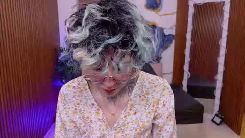 lyra_tay online show from 07.15.26