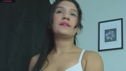 Snapshot of lyriadiamond_ chatting on 04.26.26 Lyria Diamond online show from 04.26.26