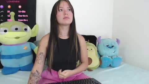 Snapshot of lyshana chatting on 12.20.24 lyshana online show from 12.20.24