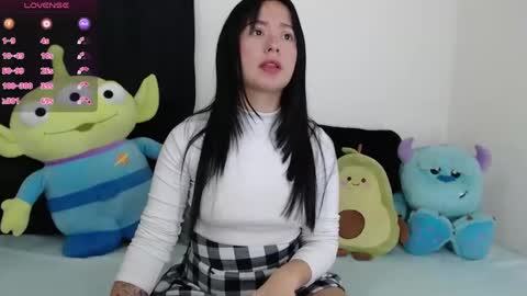 Snapshot of lyshana chatting on 01.12.25 lyshana online show from 01.12.25