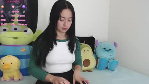 Snapshot of lyshana chatting on 01.23.25 lyshana online show from 01.23.25