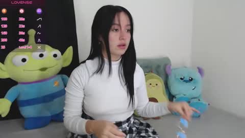 Snapshot of lyshana chatting on 02.15.25 lyshana online show from 02.15.25