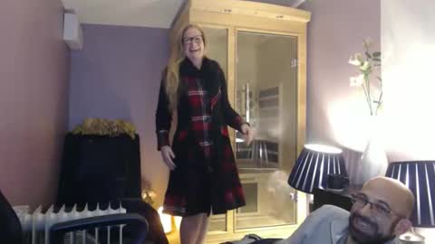 lyssaradivine online show from 11.02.25