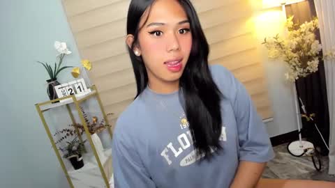 Snapshot of m1ssjanelana69 chatting on 12.21.24 Janelovesu online show from 12.21.24